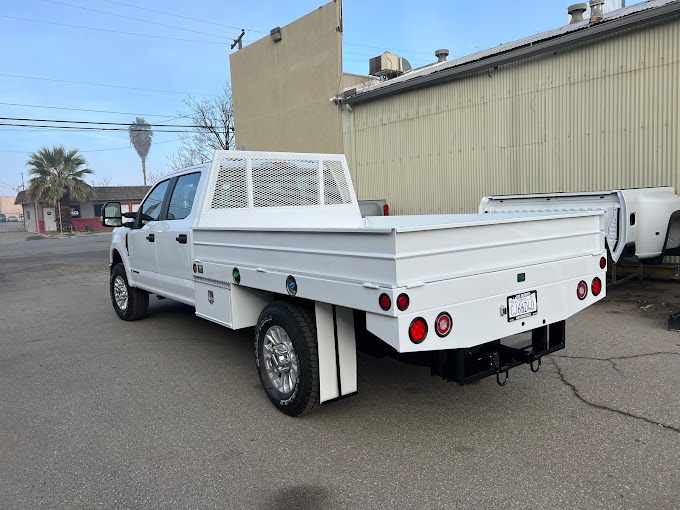 ironside truck bodies cowboy flatbed with gooseneck hitch
